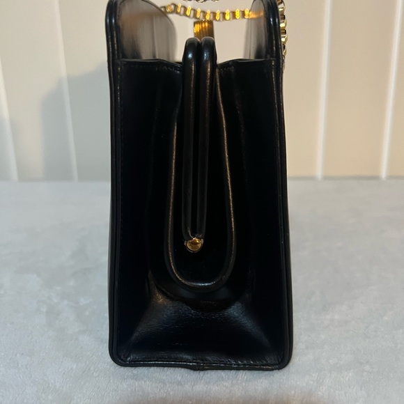 🩷 Coblentz Original Black Evening Purse with Gold Chain Handles💚 - Picture 3 of 16